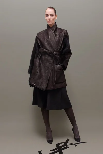 Look 11
